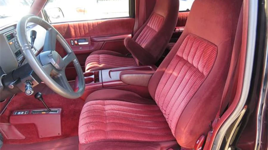 1994 Chevrolet K5 Blazer 3rd Gen - Image 4 of 11