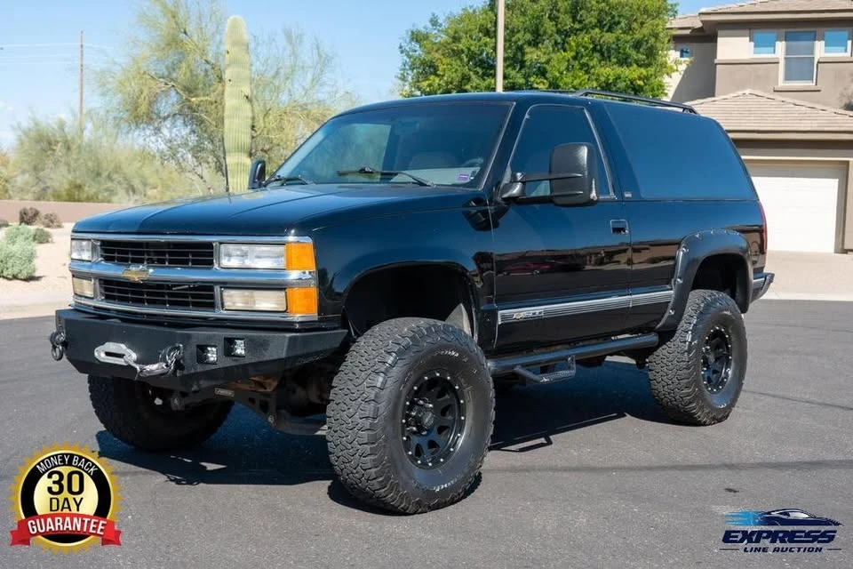 1994 Chevrolet K5 Blazer 3rd Gen - Image 2 of 12