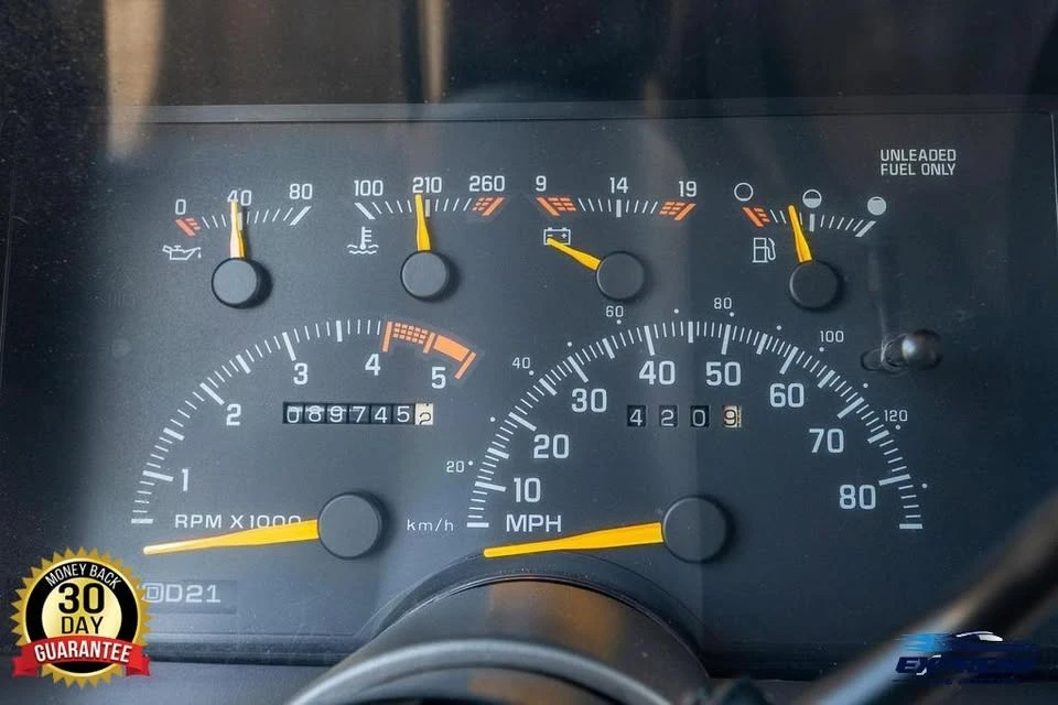 1994 Chevrolet K5 Blazer 3rd Gen - Image 6 of 12