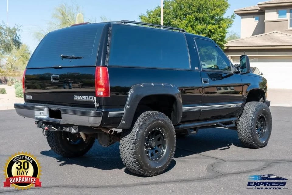 1994 Chevrolet K5 Blazer 3rd Gen - Image 11 of 12