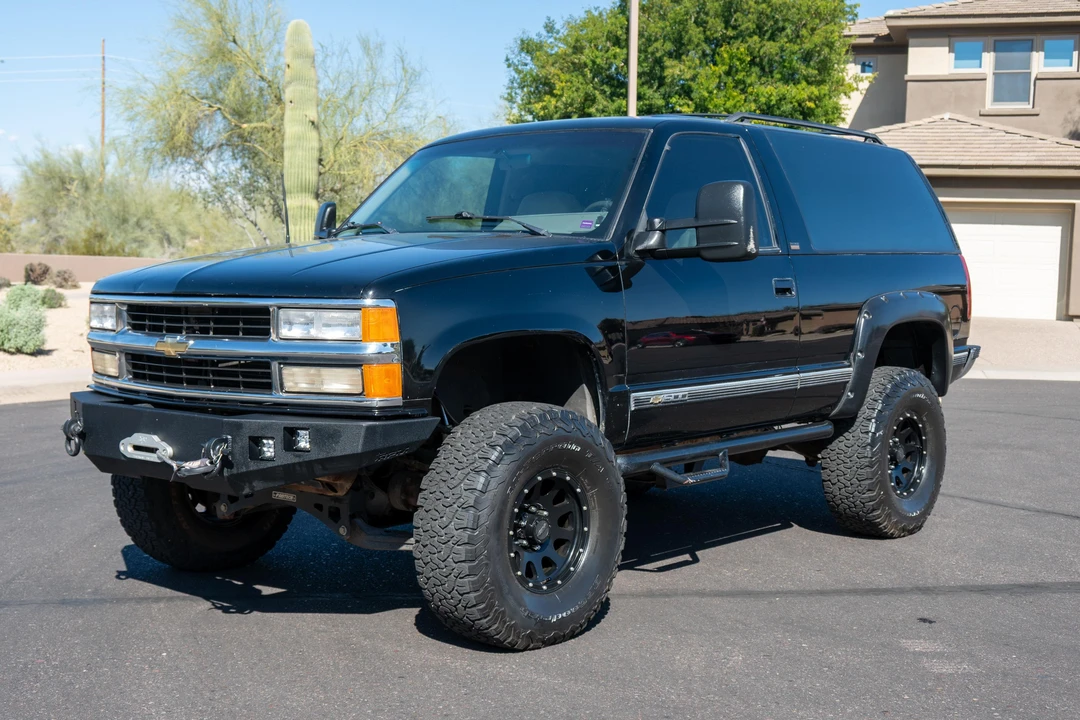 1994 Chevrolet K5 Blazer 3rd Gen - Image 6 of 31