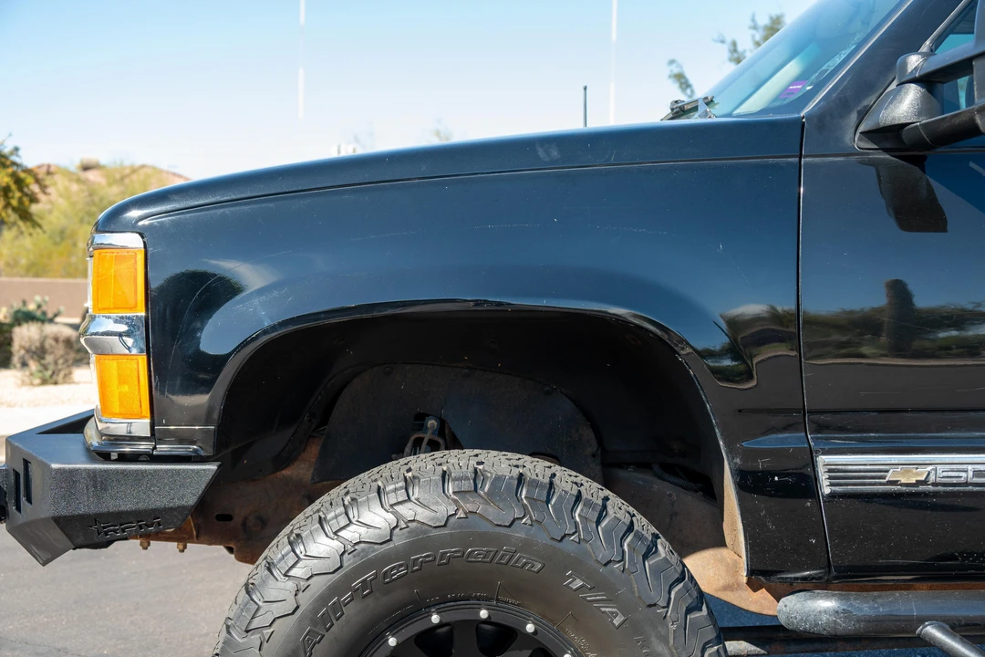 1994 Chevrolet K5 Blazer 3rd Gen - Image 18 of 31