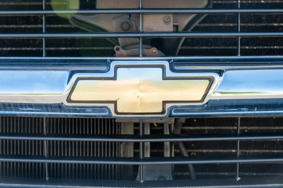 1994 Chevrolet K5 Blazer 3rd Gen - Image 13 of 31