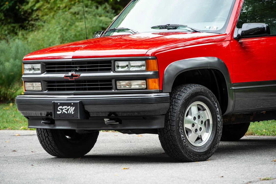 1994 Chevrolet K5 Blazer 3rd Gen - Image 14 of 31
