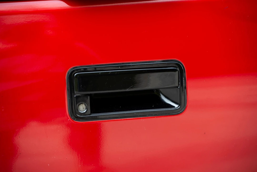 1994 Chevrolet K5 Blazer 3rd Gen - Image 28 of 31