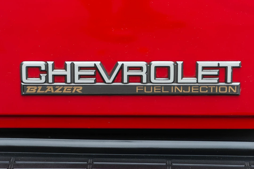 1994 Chevrolet K5 Blazer 3rd Gen - Image 30 of 31