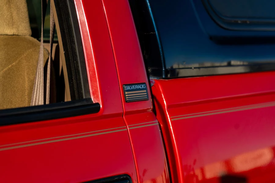 1994 Chevrolet C/K 4th Gen - Image 8 of 17