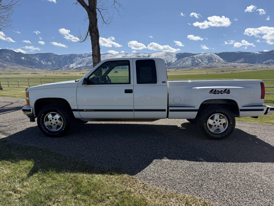 1994 Chevrolet C/K 4th Gen - Image 23 of 31