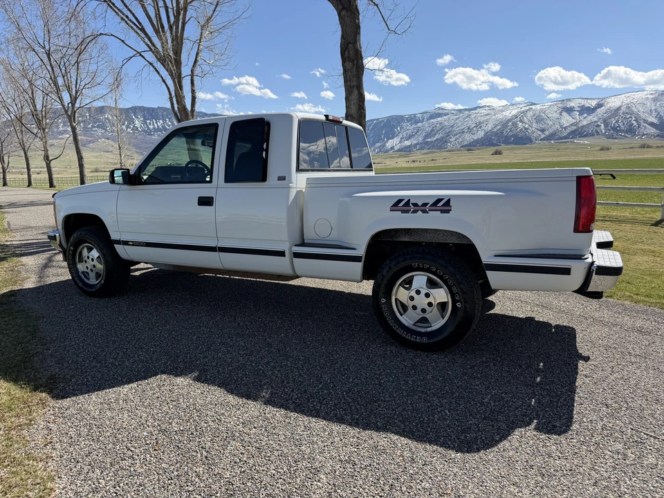 1994 Chevrolet C/K 4th Gen - Image 22 of 31
