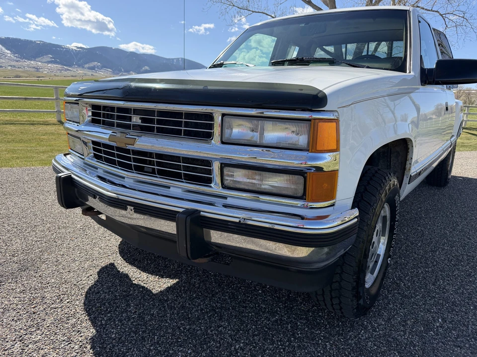 1994 Chevrolet C/K 4th Gen - Image 3 of 31
