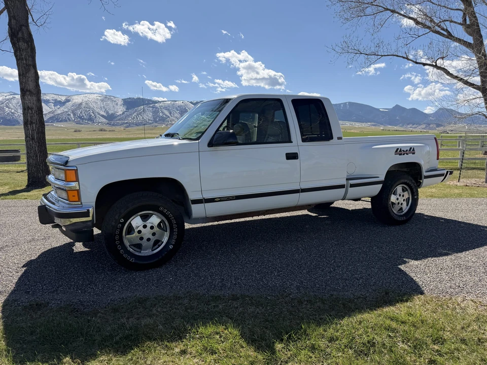 1994 Chevrolet C/K 4th Gen - Image 25 of 31