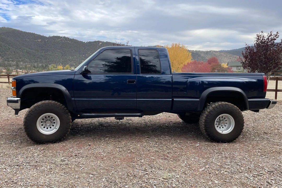 1994 Chevrolet C/K 4th Gen - Image 3 of 31
