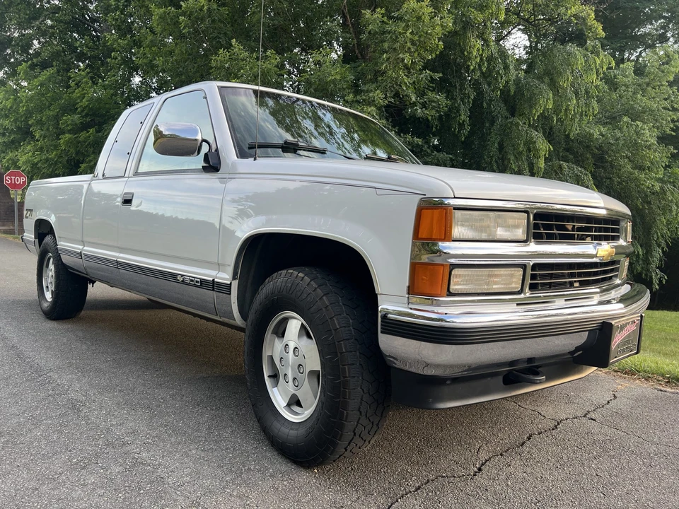 1994 Chevrolet C/K 4th Gen - Image 16 of 31