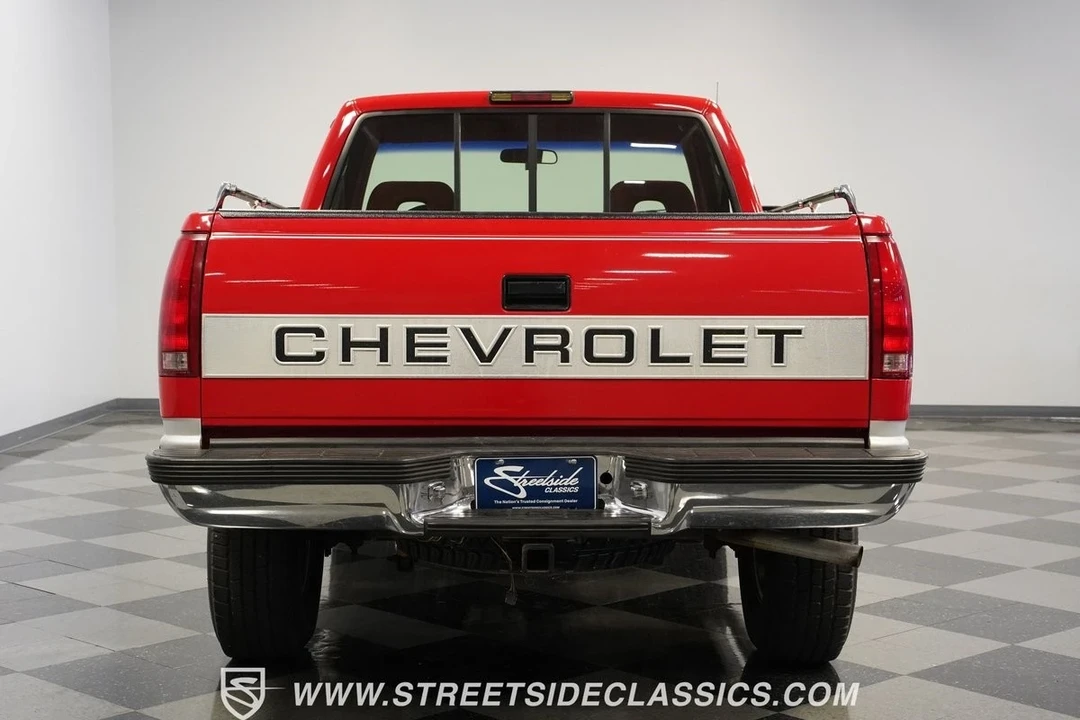 1994 Chevrolet Silverado 1st Gen - Image 11 of 12