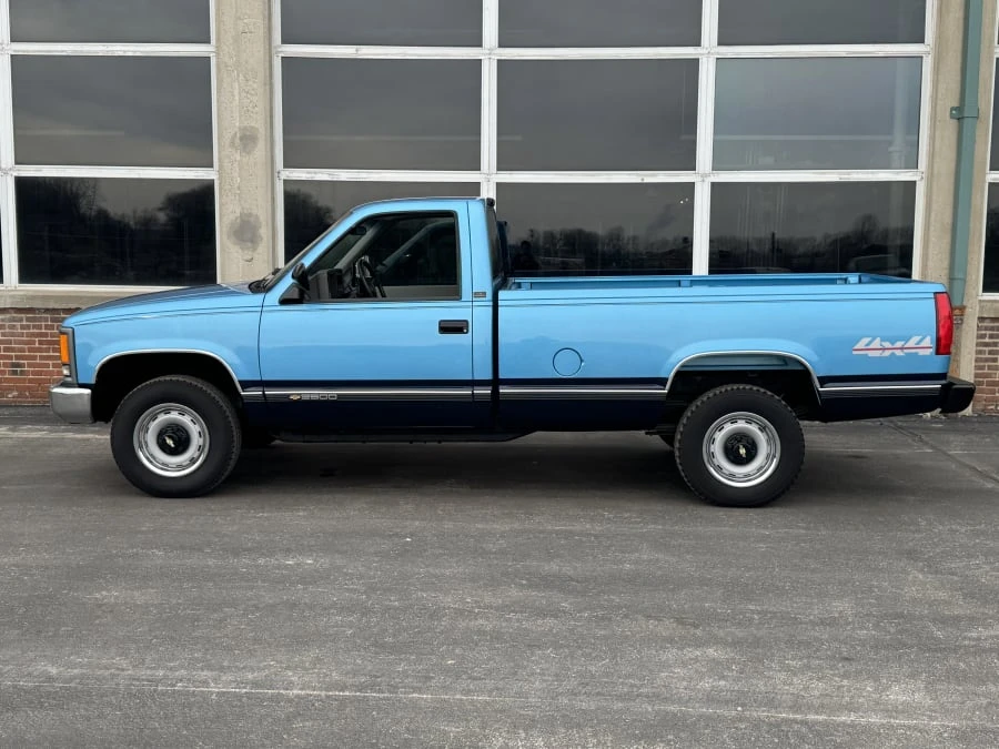 1994 Chevrolet C/K 4th Gen - Image 2 of 12
