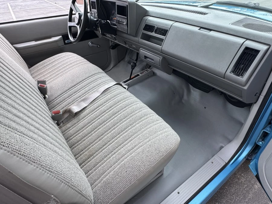 1994 Chevrolet C/K 4th Gen - Image 8 of 12