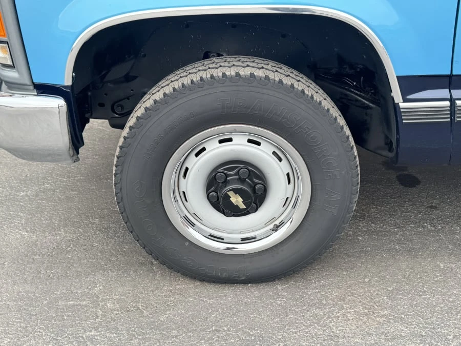 1994 Chevrolet C/K 4th Gen - Image 5 of 12