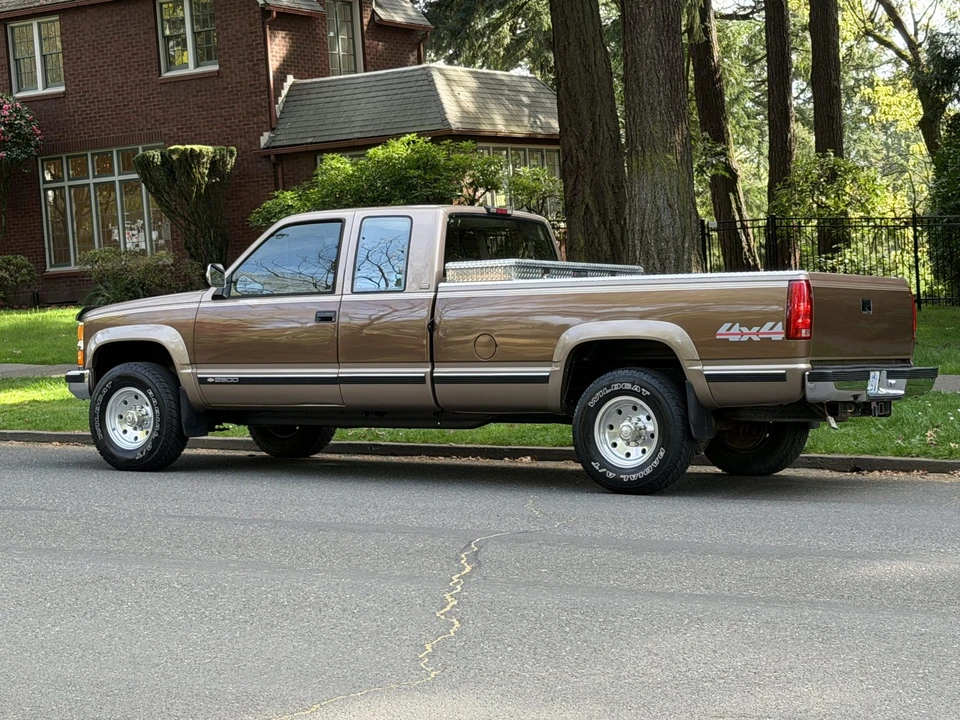 1994 Chevrolet C/K 4th Gen - Image 5 of 31