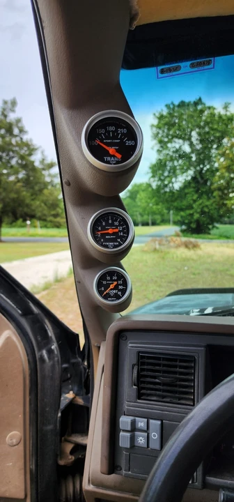 1994 Chevrolet Suburban 8th Gen - Image 18 of 20