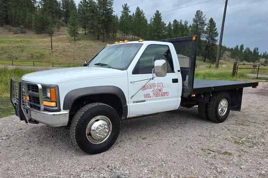 1994 Chevrolet K3500 Cheyenne Turbodiesel 4×4 Dually 5-Speed Flatbed