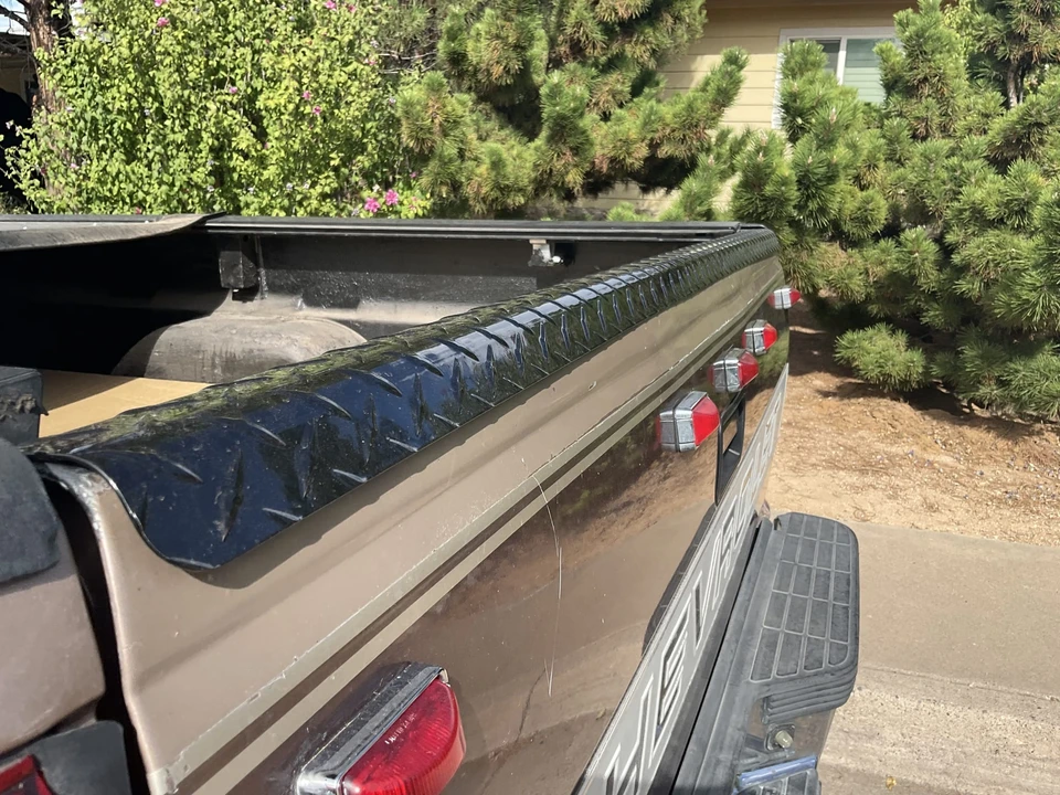 1994 Chevrolet Silverado - Image 11 of 31