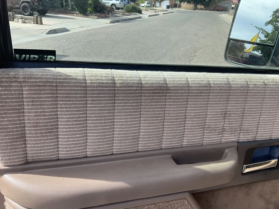 1994 Chevrolet Silverado - Image 24 of 31
