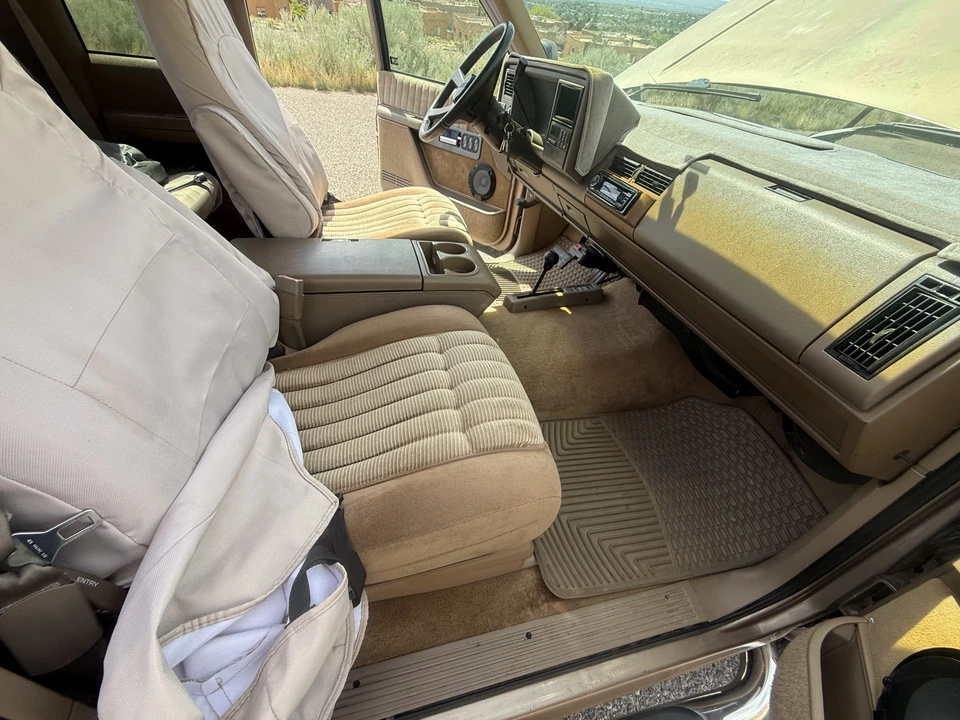 1994 Chevrolet Silverado - Image 27 of 31