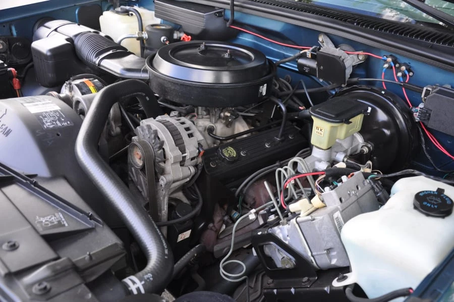 1994 Chevrolet K5 Blazer 3rd Gen - Image 9 of 12
