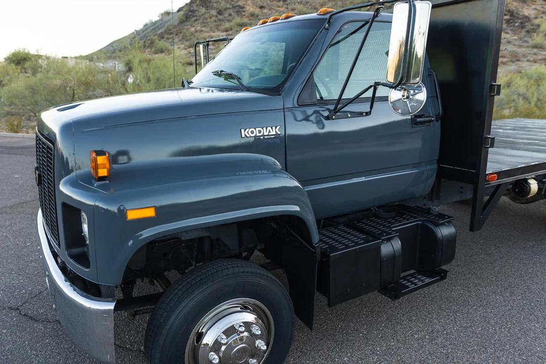 1994 Chevrolet Kodiak - Image 12 of 31