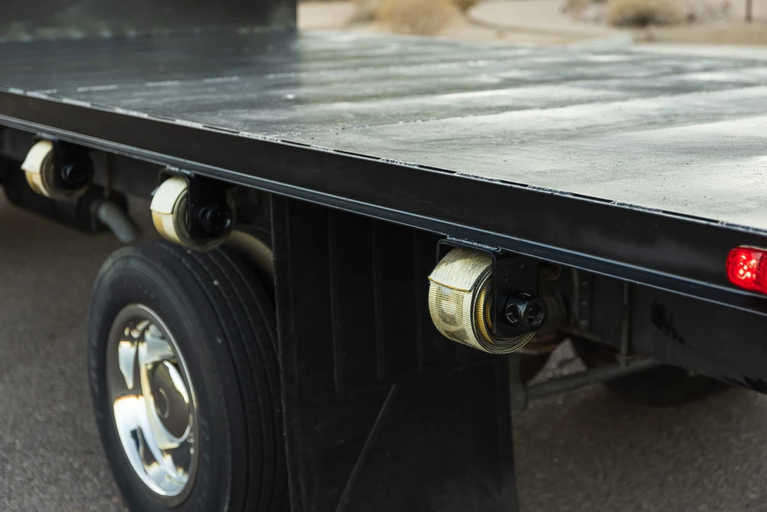 1994 Chevrolet Kodiak - Image 24 of 31
