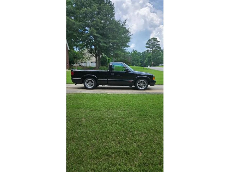 1994 Chevrolet S-10 - Image 8 of 13