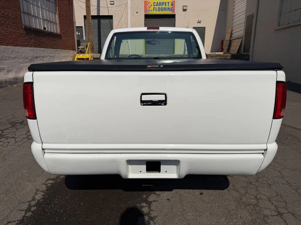1994 Chevrolet S-10 - Image 8 of 31
