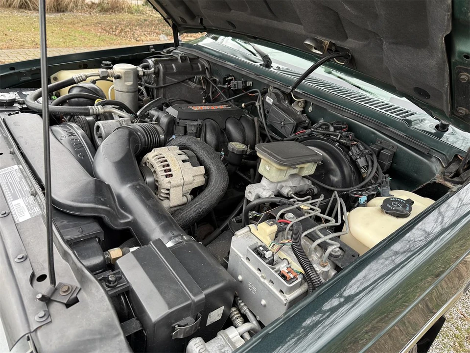 1994 Chevrolet S-10 Blazer 1st Gen - Image 17 of 31