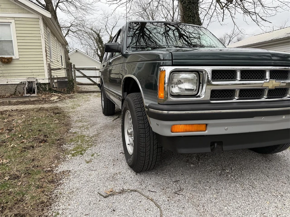 1994 Chevrolet S-10 Blazer 1st Gen - Image 18 of 31