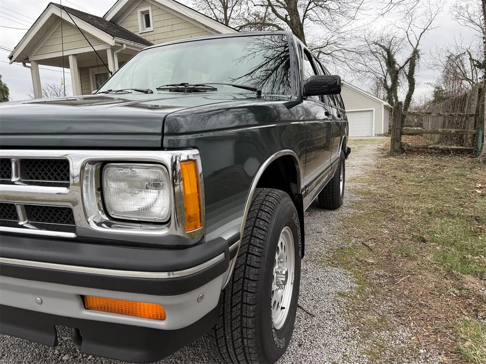 1994 Chevrolet S-10 Blazer 1st Gen - Image 29 of 31