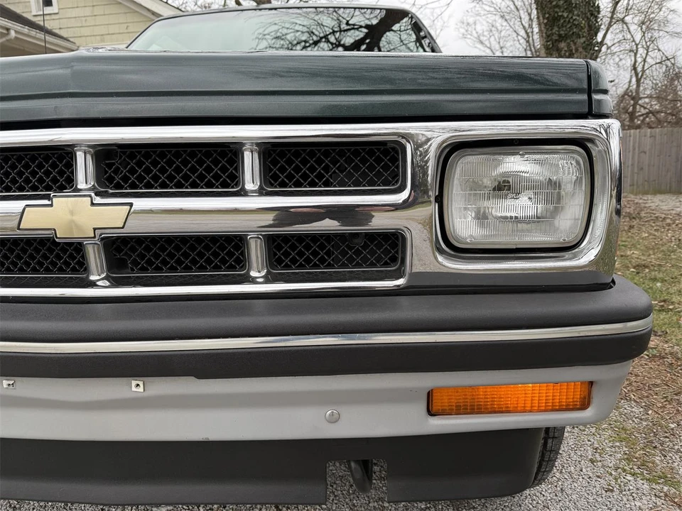 1994 Chevrolet S-10 Blazer 1st Gen - Image 31 of 31