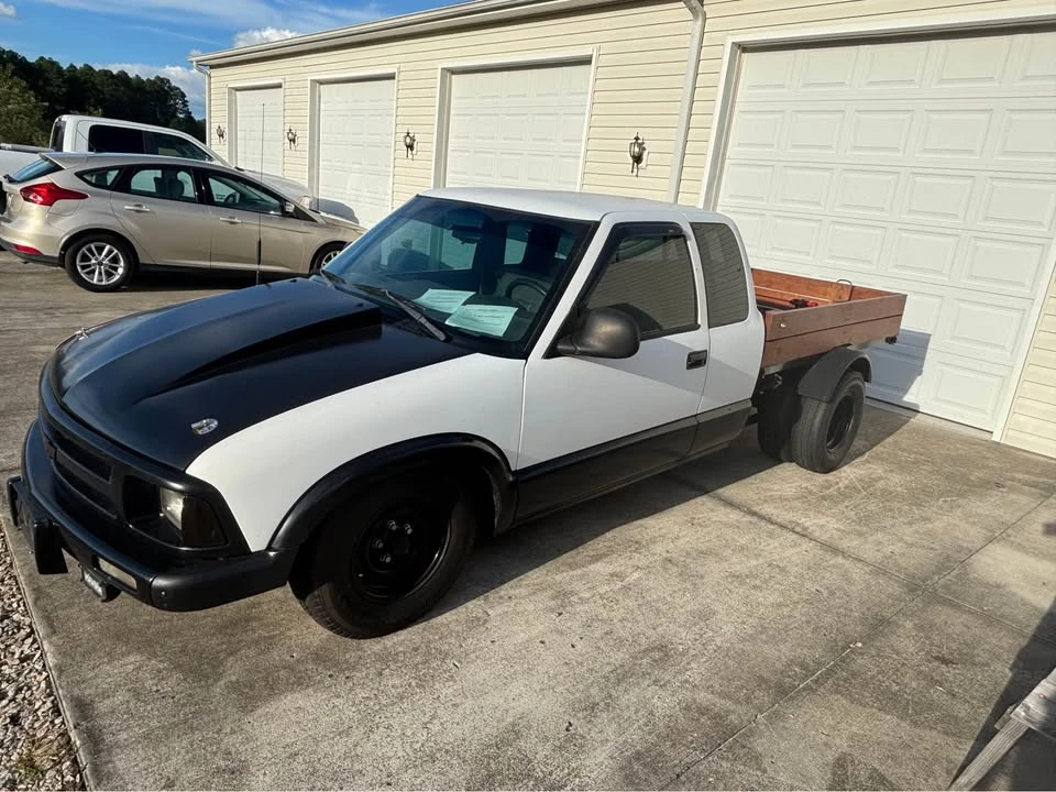 1994 Chevrolet S-10 - Image 13 of 14