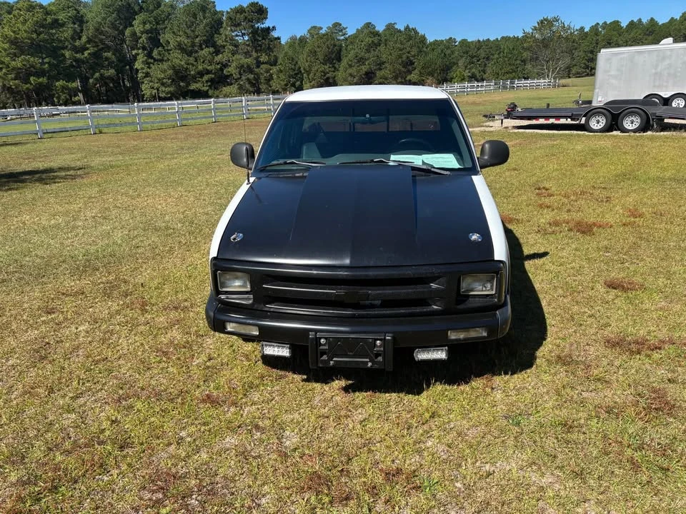1994 Chevrolet S-10 - Image 5 of 14