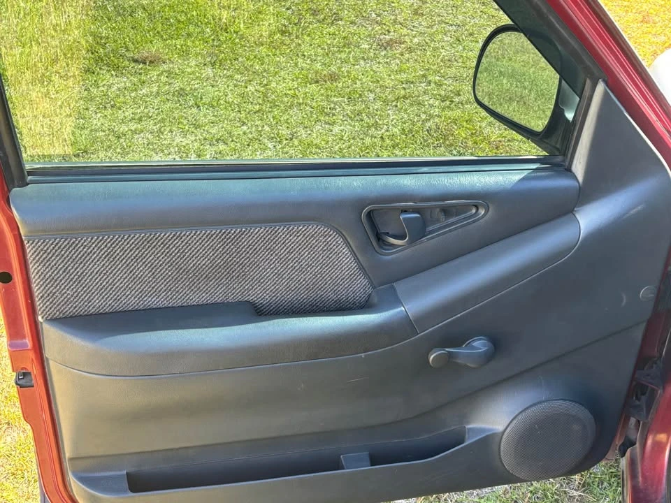 1994 Chevrolet S-10 - Image 9 of 14
