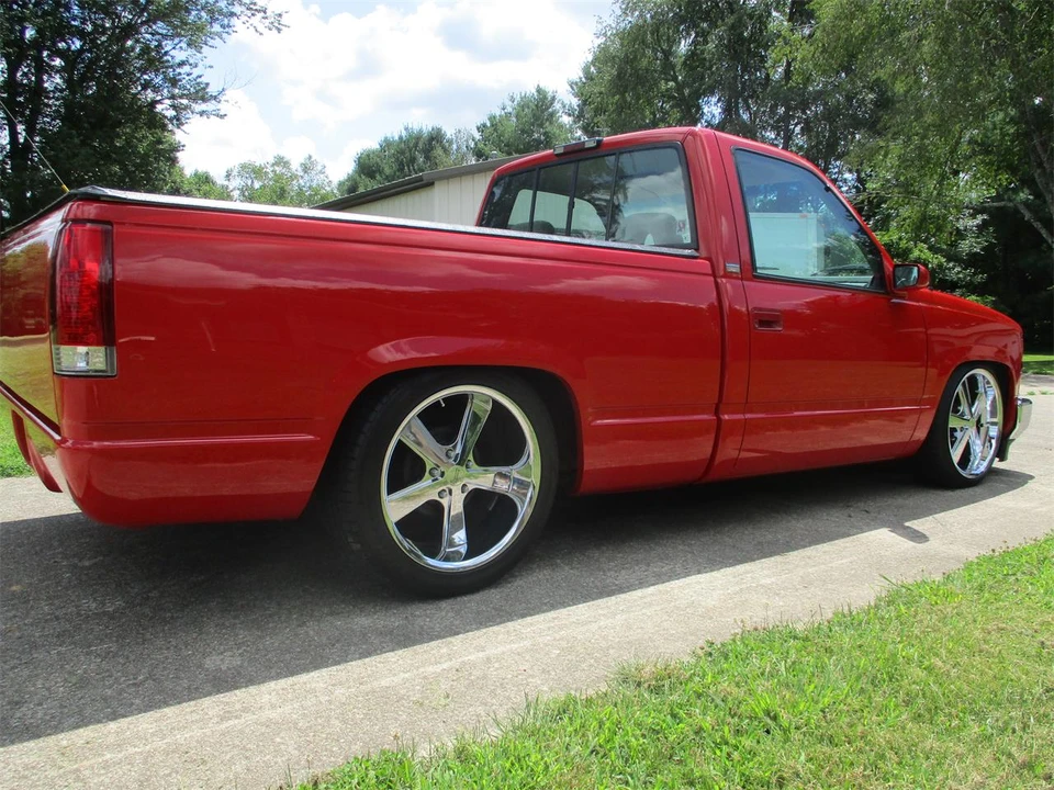 1994 Chevrolet Silverado - Image 6 of 24