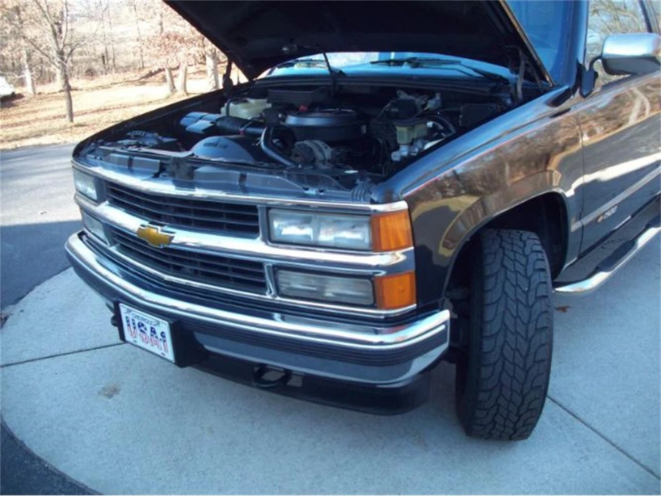 1994 Chevrolet Silverado - Image 8 of 30