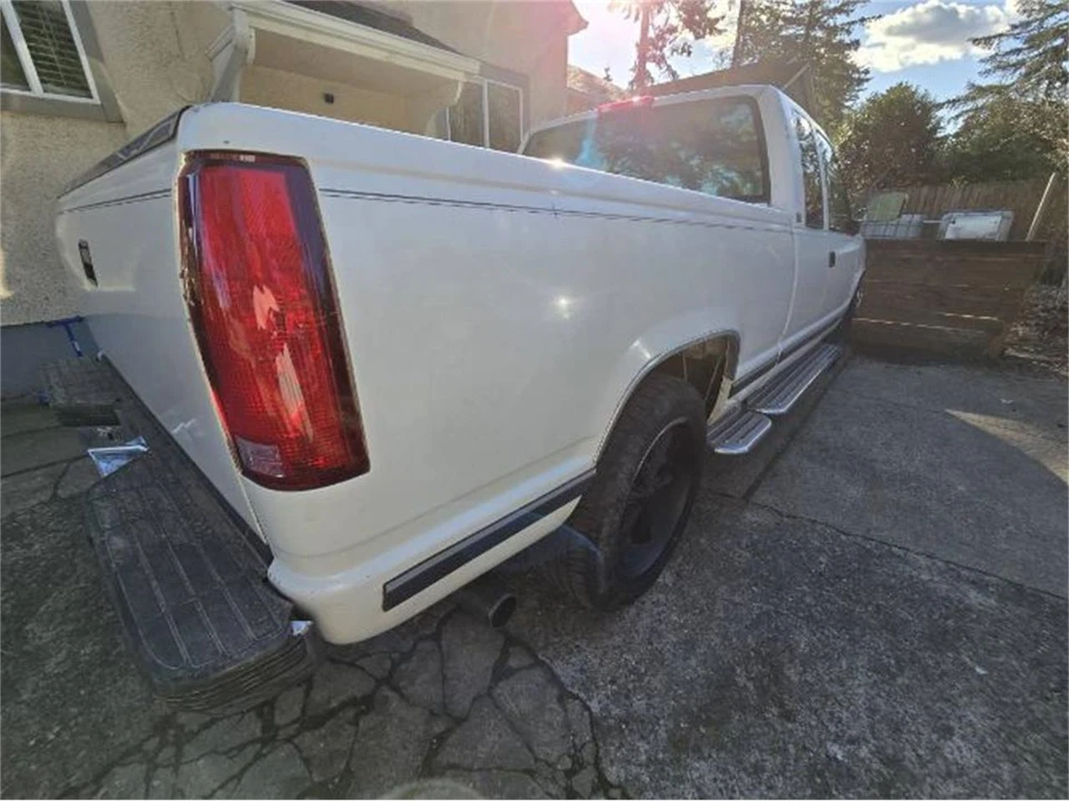 1994 Chevrolet C/K 4th Gen - Image 8 of 15