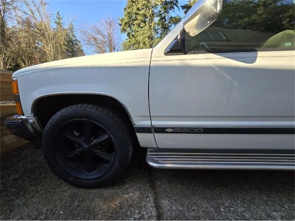 1994 Chevrolet C/K 4th Gen - Image 11 of 15