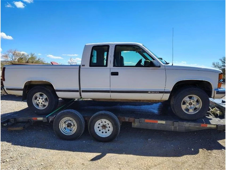 1994 Chevrolet Silverado - Image 8 of 8