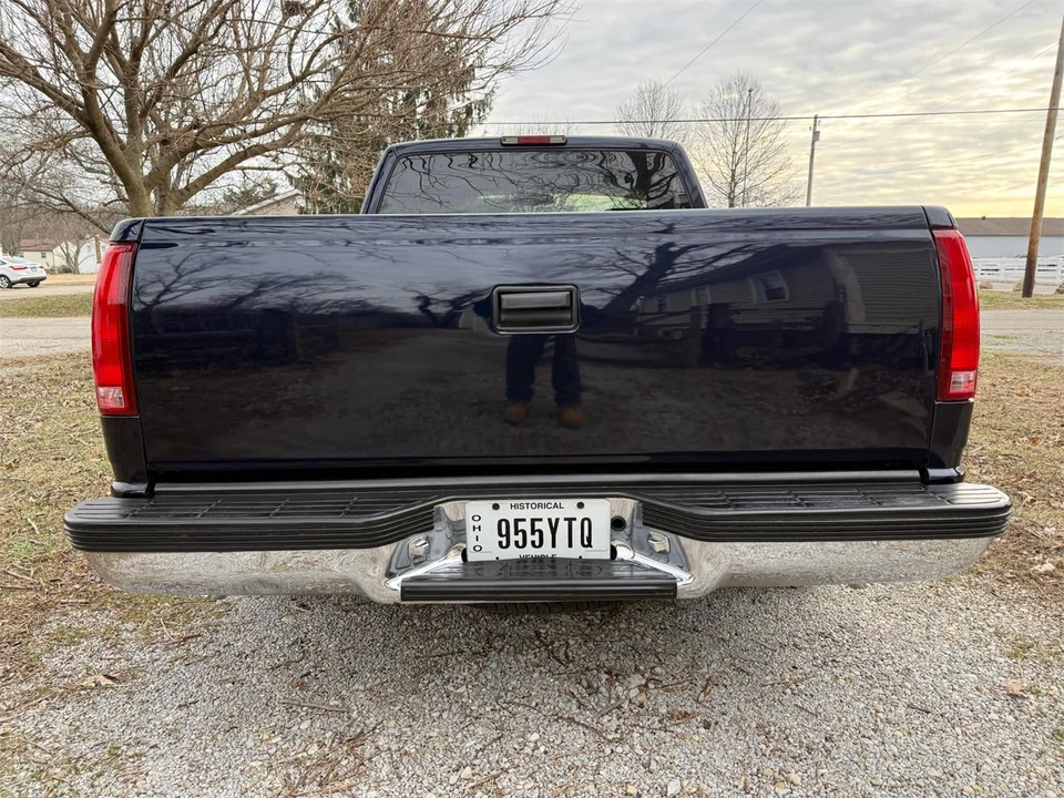1994 Chevrolet Silverado - Image 23 of 31
