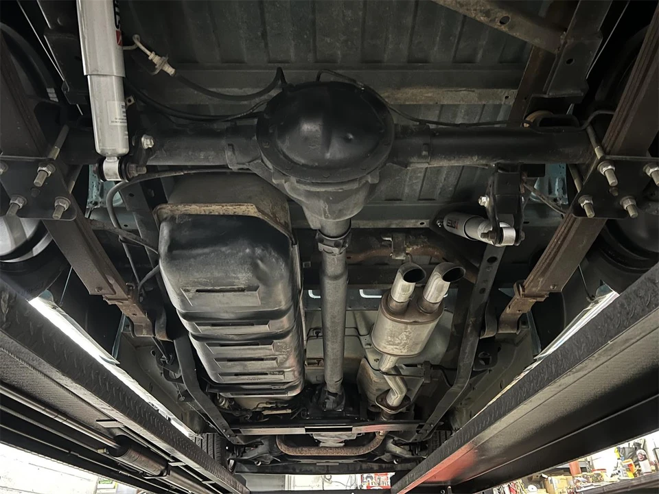 1994 Chevrolet Silverado - Image 28 of 28