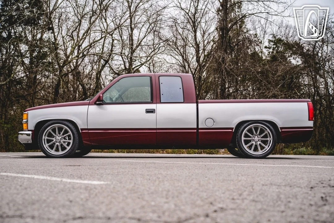 1994 Chevrolet Silverado 1st Gen - Image 10 of 12