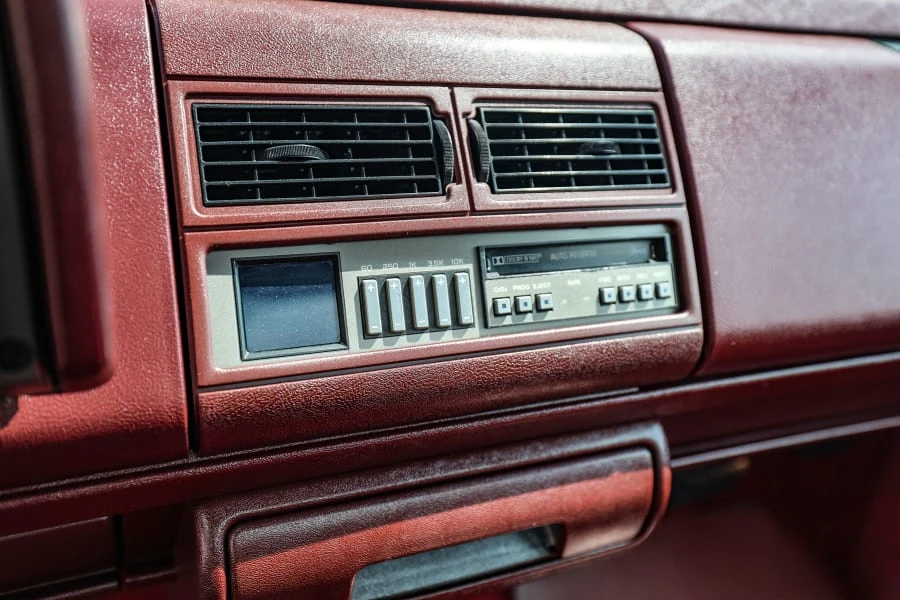 1994 Chevrolet Silverado - Image 22 of 31