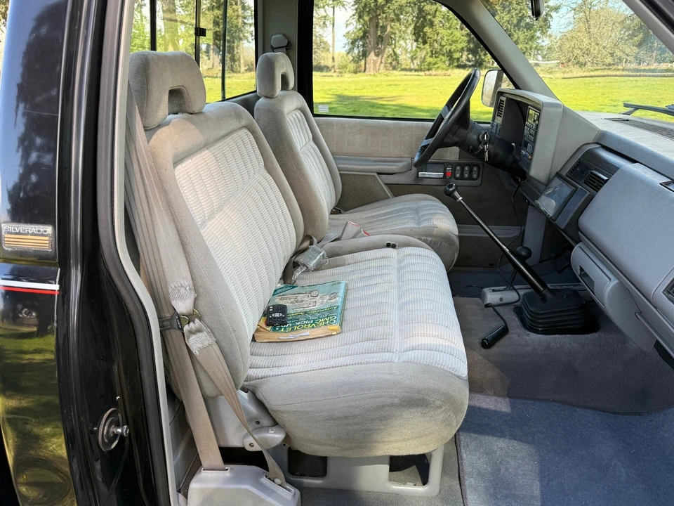 1994 Chevrolet C/K 4th Gen - Image 16 of 21