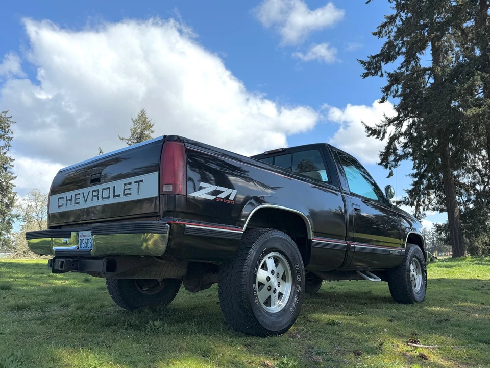 1994 Chevrolet C/K 4th Gen - Image 9 of 21